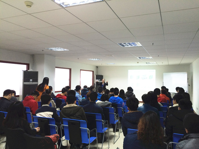 照片 016_副本.jpg 辰竹开放日喜迎中国石油大学师生